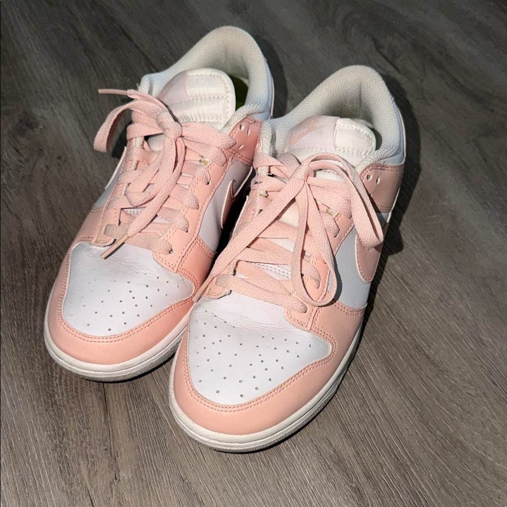 Nike Dunks - Picture 2 of 3